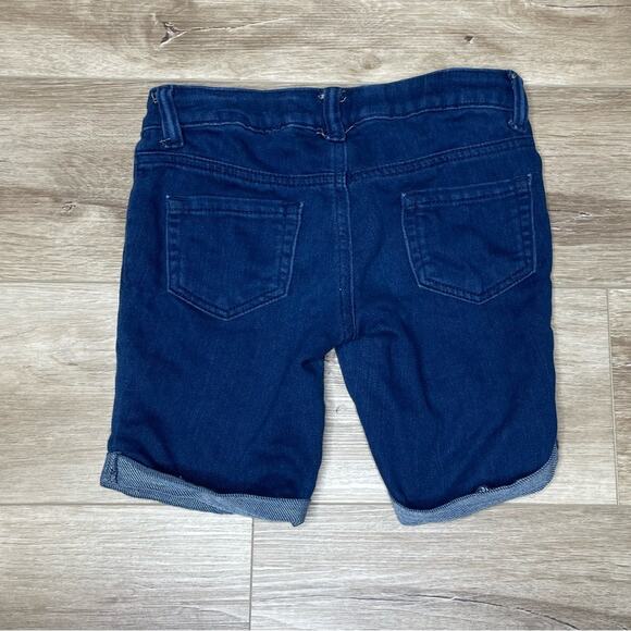 Cat & Jack Women's Medium Wash Denim Super Stretch Bermuda Shorts sz M 7/8 Plus - Picture 2 of 3